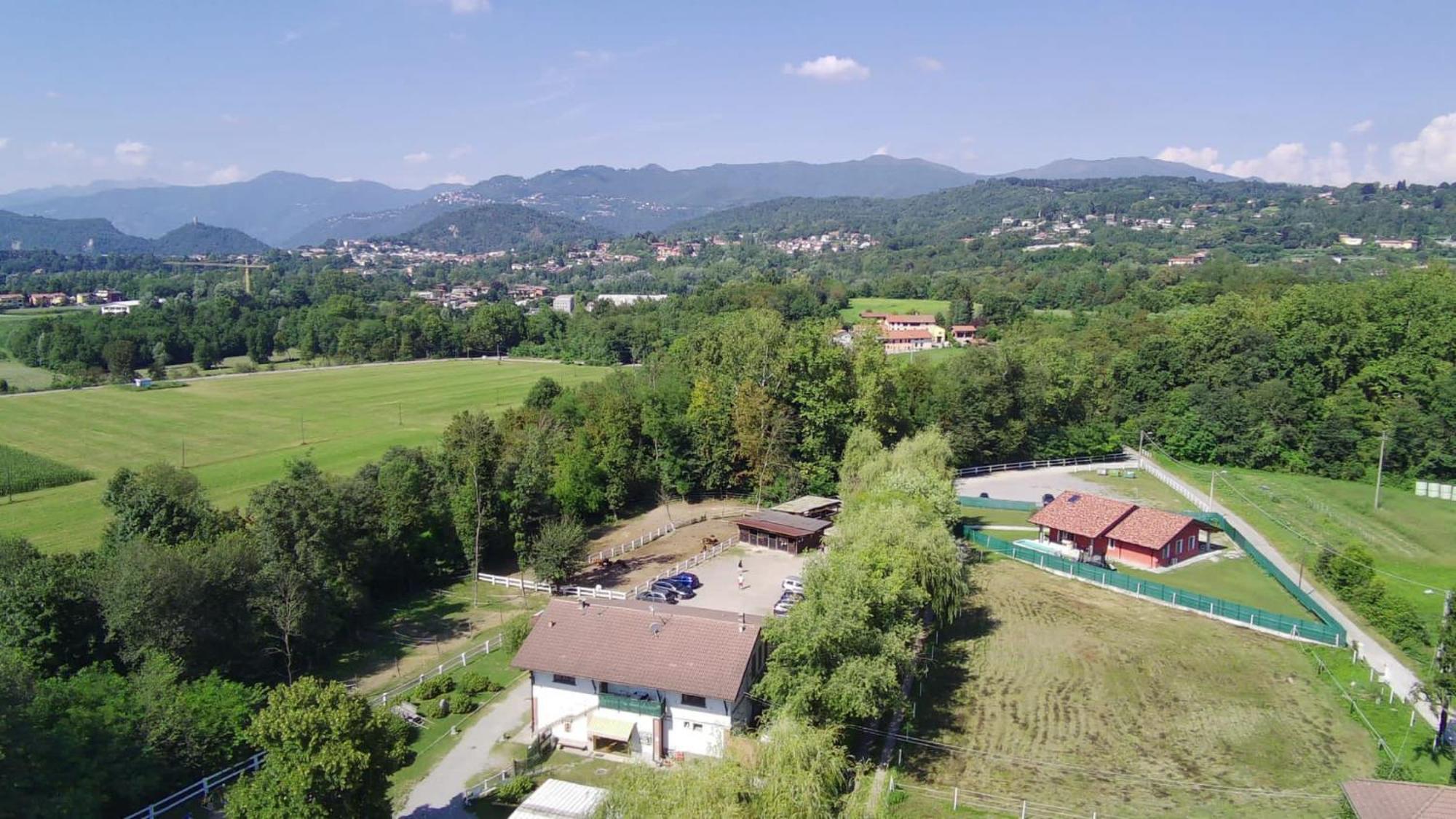 Agriturismo La Fornace Centro Ippico Como Exterior foto